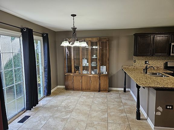 4th image of 26276 W Vista Ct