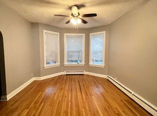 2818 N Spaulding Ave #1, Chicago, IL 60618