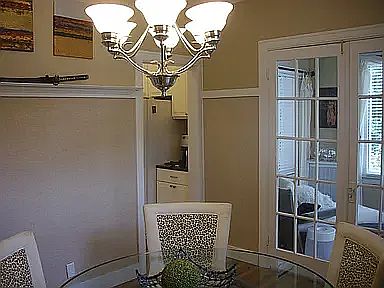 4th image of 5351 Cadillac Ave