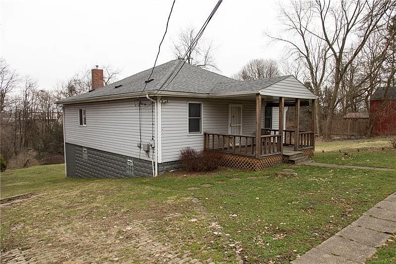 1st image of 2411 Greensburg Pike