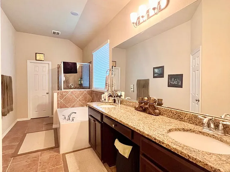 18607 Pelham Grove Ln — Photo 34