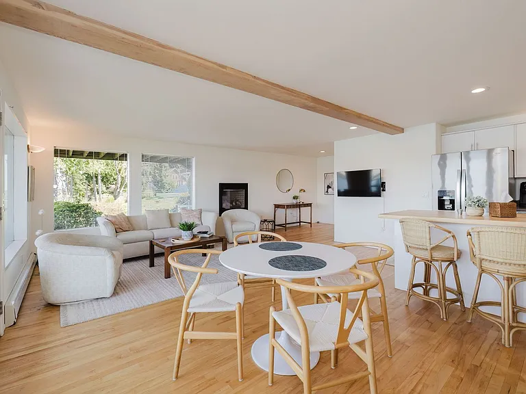 5834 Packard Ln NE — Photo 37