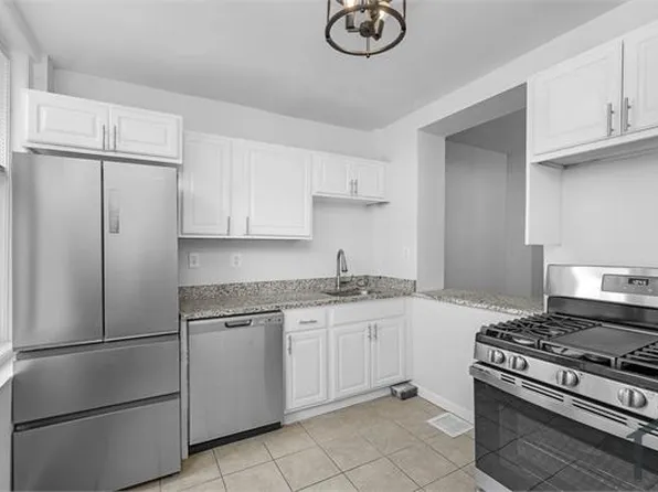 627 N Lakewood Ave, Baltimore, MD 21205