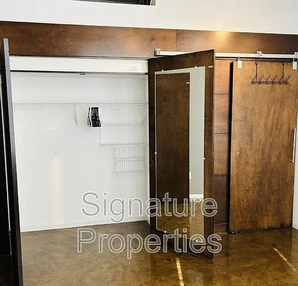 400 Salem Ave #2A — Photo 8