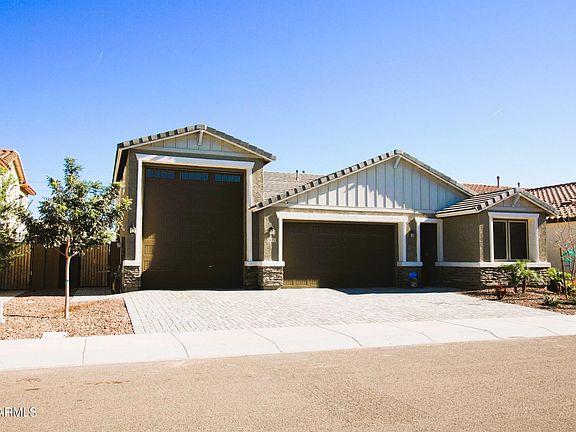 2nd image of 925 S 107TH Drive
