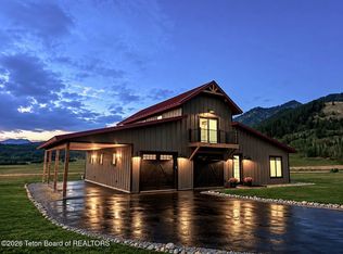 115 Spike Loop, Etna, WY 83118
