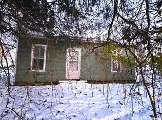 304 N Grove St, Middletown, IL 62666