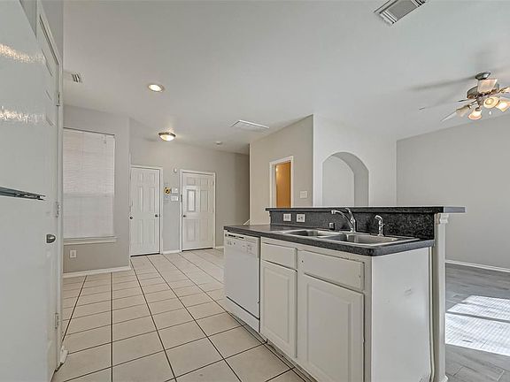 4th image of 12434 Oriole Lake Way