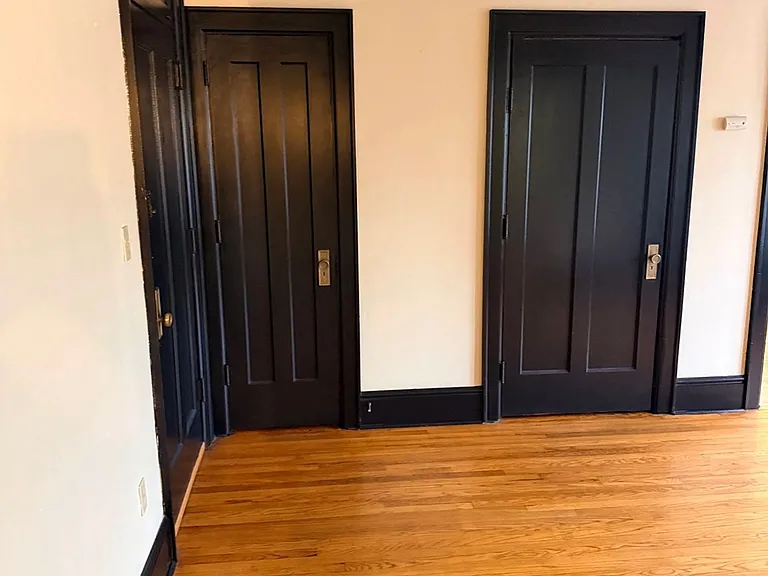 The Brady Apartments — Photo 14