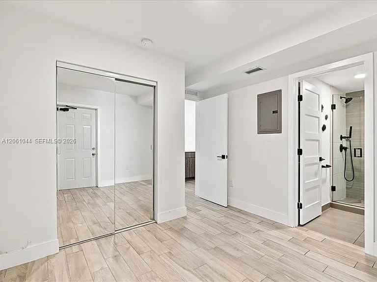 1000 7th St #1 — Photo 18