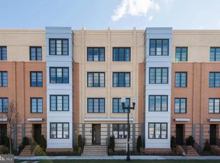 2009 Richmond Hwy UNIT 101, Alexandria, VA 22301