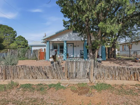 506 N 3rd St, Alpine, TX 79830