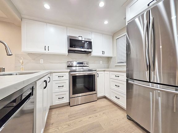 2nd image of 6263 Joaquin Murieta Ave APT D