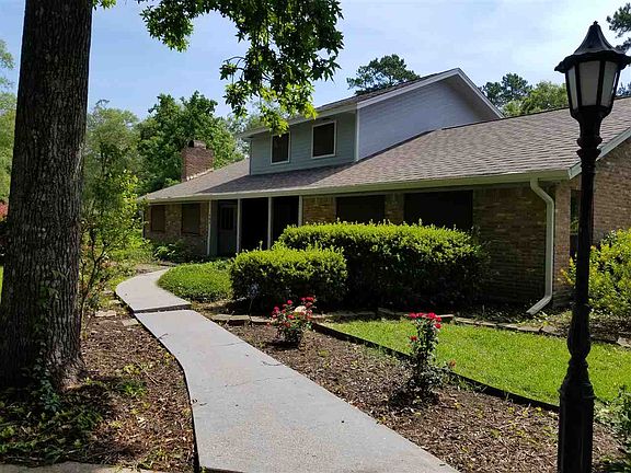 2nd image of 485 Oakland Dr