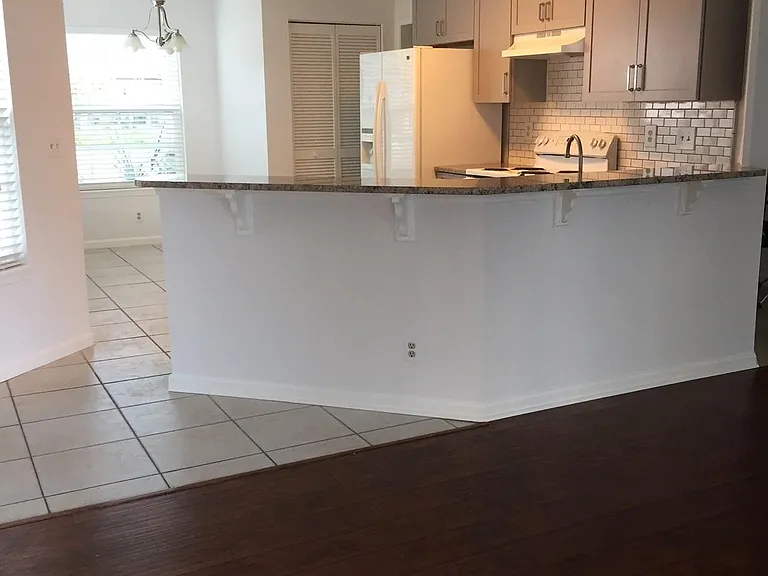 Kitchen and Cafe