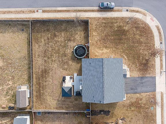 3rd image of 159 Dollie Mae Ln