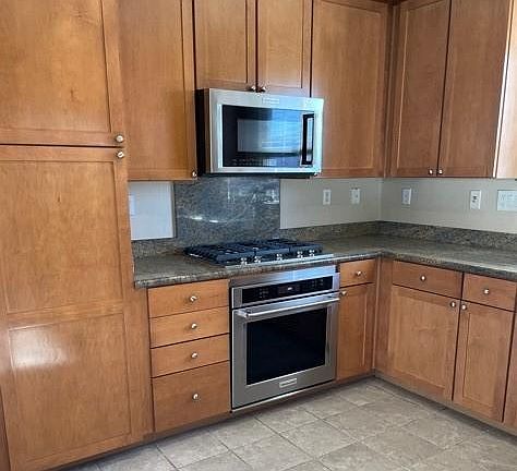 3rd image of 513 Casselino Dr