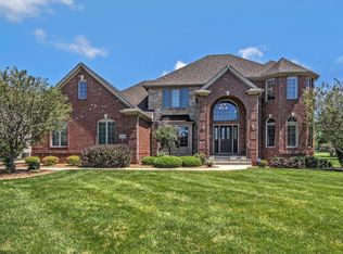 934 Kendall Ct, Crown Point, IN 46307