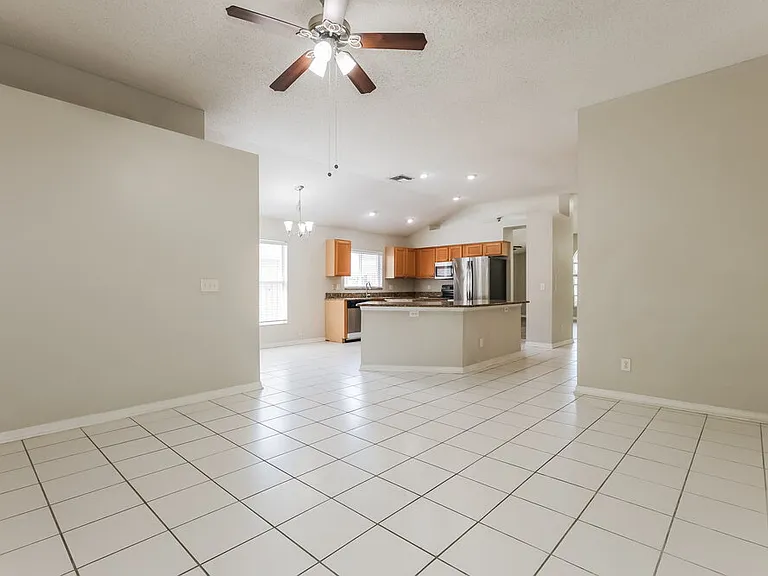 1505 Scotch Pine Dr — Photo 8