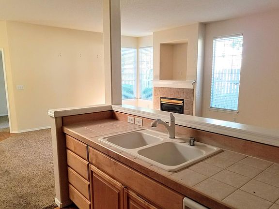 4th image of 17146 SE 23rd Dr Unit 23