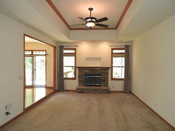 5th image of 3607 Creekside Ct