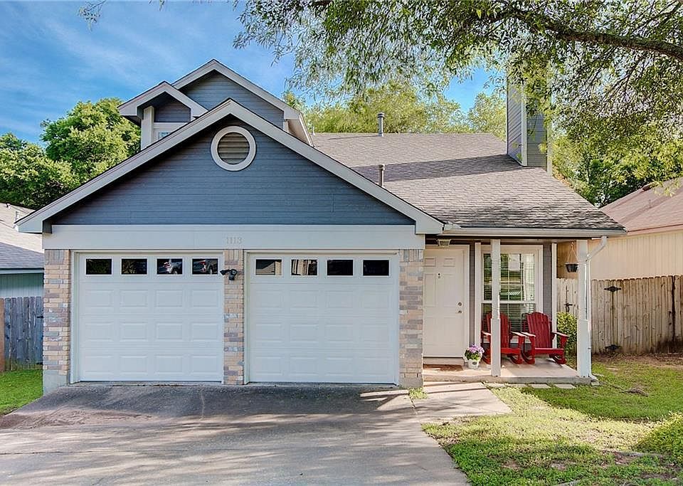 2nd image of 1113 Peggotty Pl