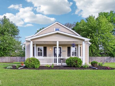 2025 E Broadway St, Fortville, IN, 46040