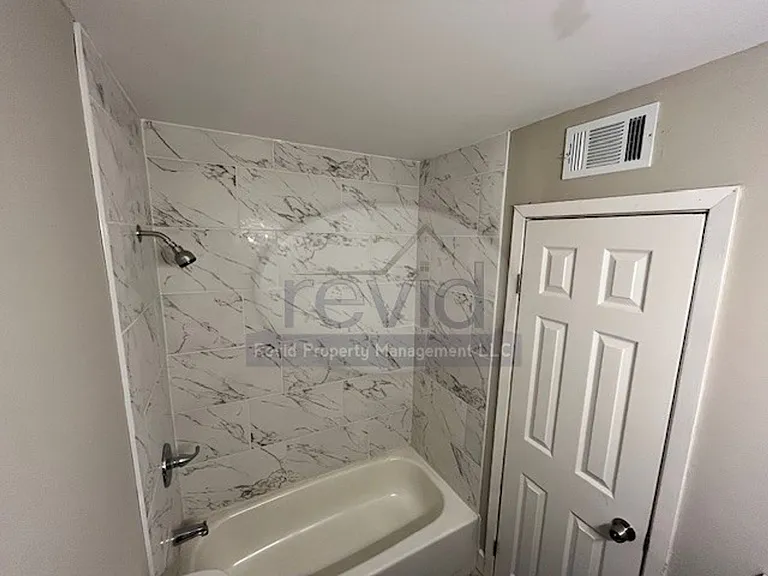 4757 Northfield Cir — Photo 13