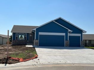 1622 N Kentucky Ct, Wichita, KS 67235