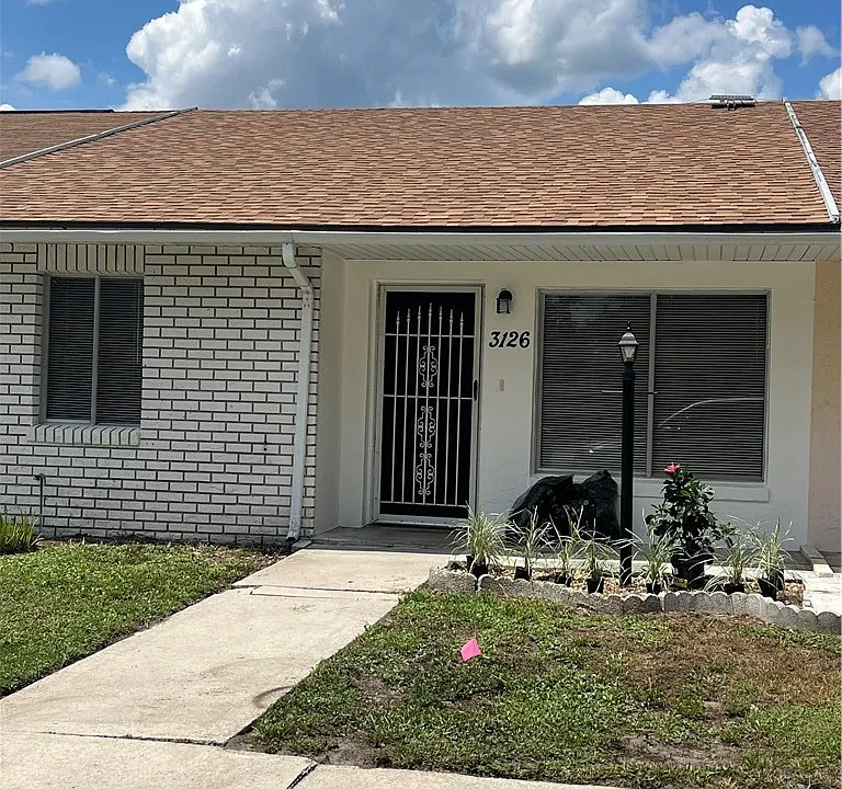 3126 Spinks Rd