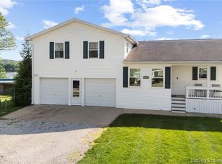 7526 E Riverside Drive, Madison, IN 47250