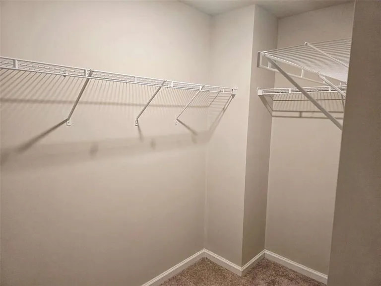 213 N Fortune Way — Photo 14