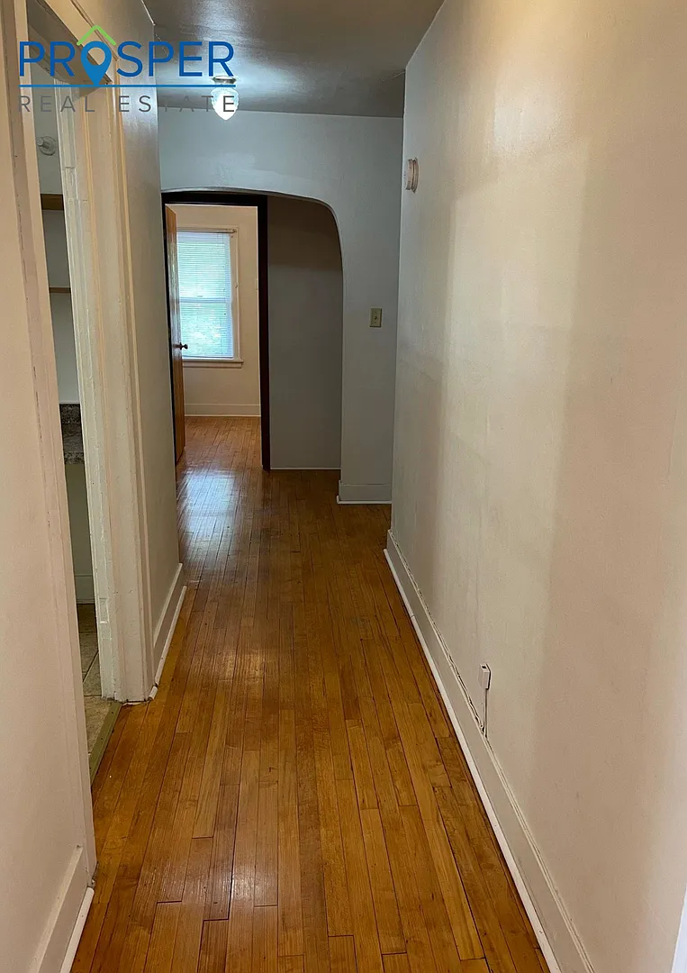 FA1236 — Photo 2