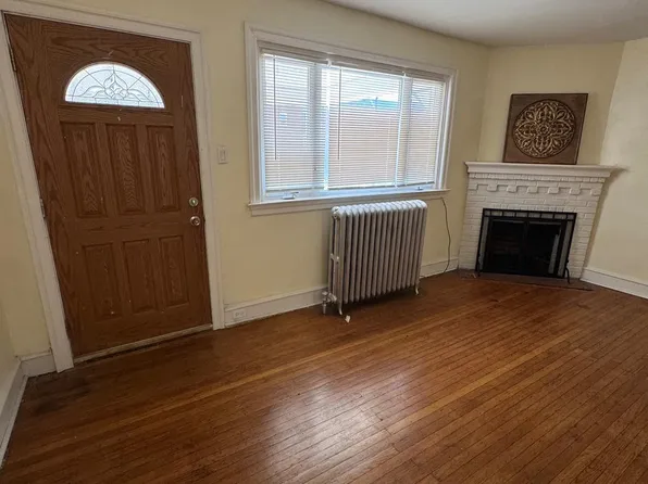 6311 Magnolia St, Philadelphia, PA 19144