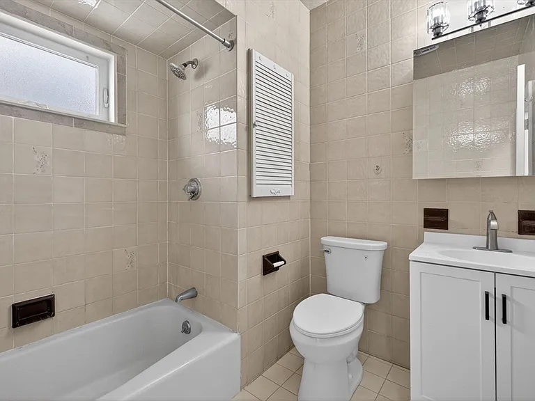 91 Francis St #2 — Photo 9