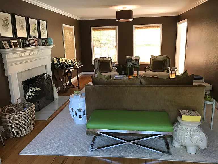 100 Shady Ln — Photo 5
