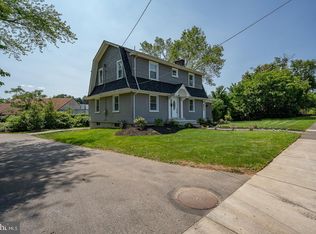 556 Shoemaker Rd, Elkins Park, PA 19027