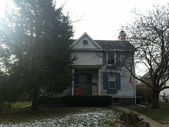 2nd image of 2214 W Moss Ave