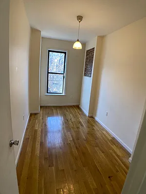 Rented by Urban Pads | media 9