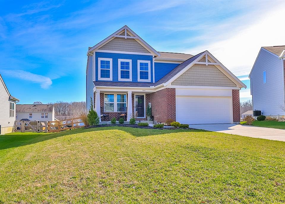 1st image of 945 Willow Creek Dr