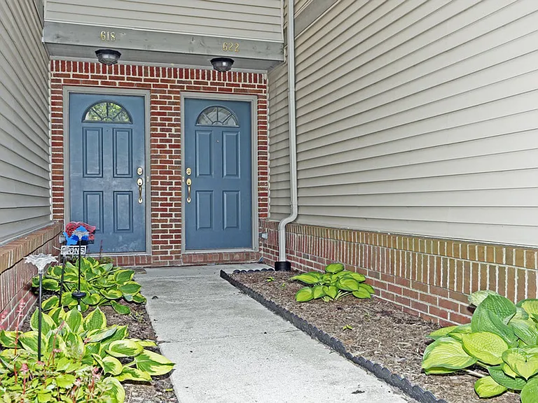 538 Napa Valley Dr — Photo 12