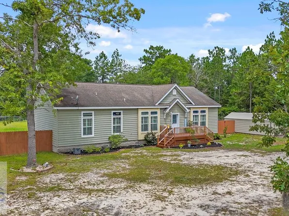 586 Church Cir, Jesup, GA 31545
