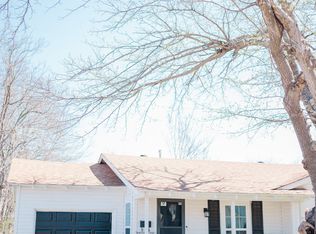 2713 Townsend Dr, Fort Worth, TX 76110