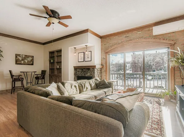 108 3rd St S #108, Stillwater, MN 55082