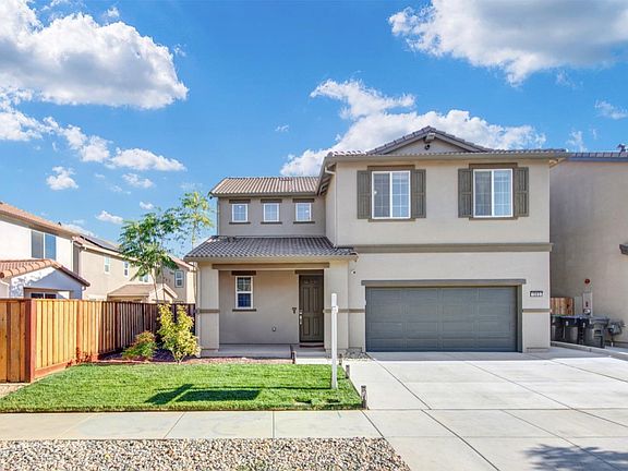 3rd image of 1365 Jamboree Dr