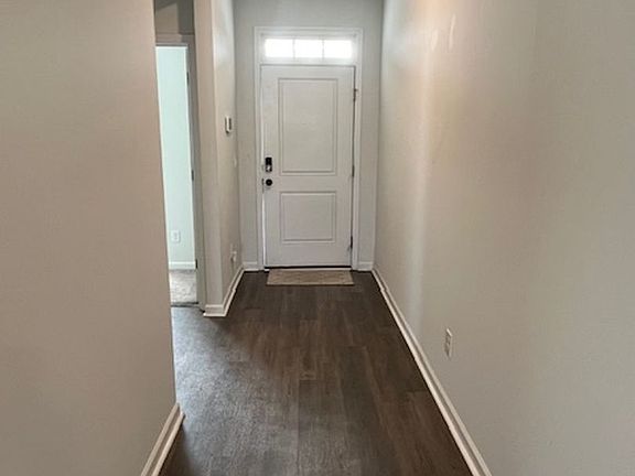 3rd image of 150 Tributary Cir