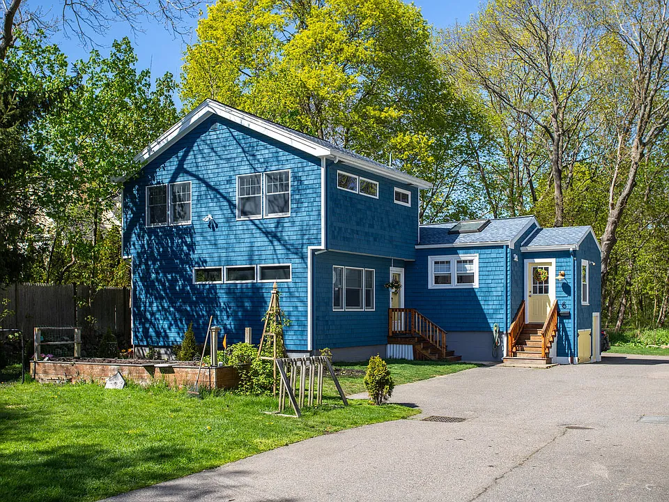 6 Smith Ln
