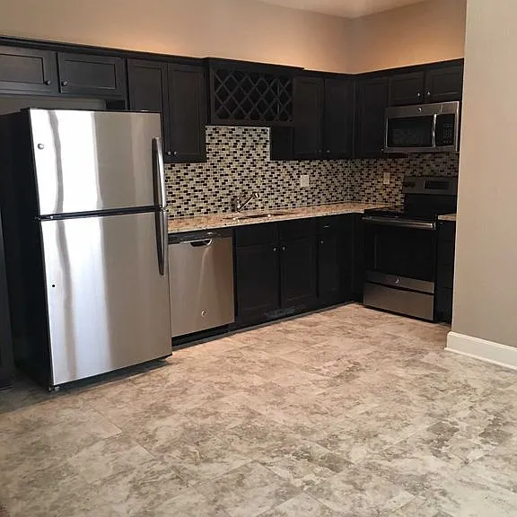 526 N Foxridge Dr #1 — Photo 1
