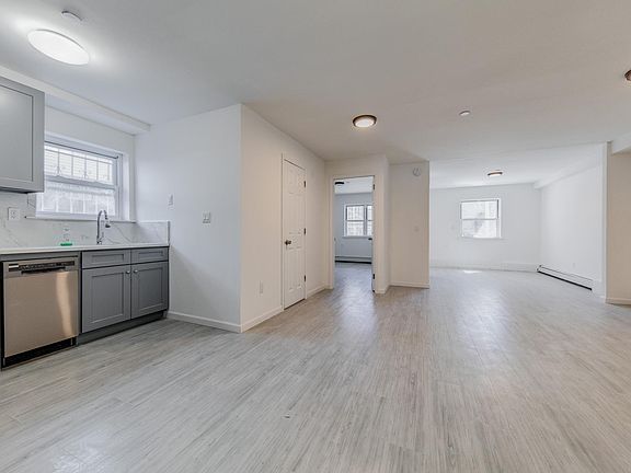 5th image of 1324 Taylor Ave Floor 3