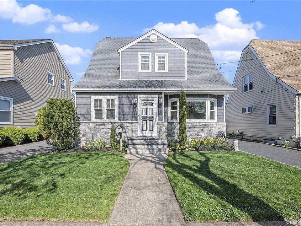 1st image of 13 Spruce Street